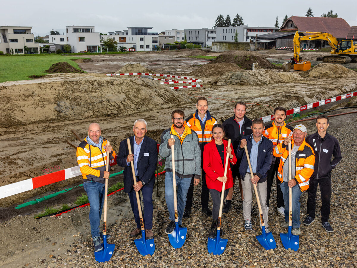 Spatenstich für das Neubauprojekt Grünrainpark